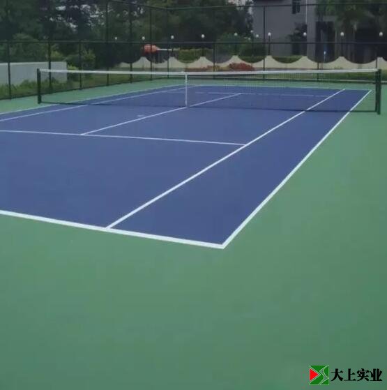 如何建一個(gè)網(wǎng)球場