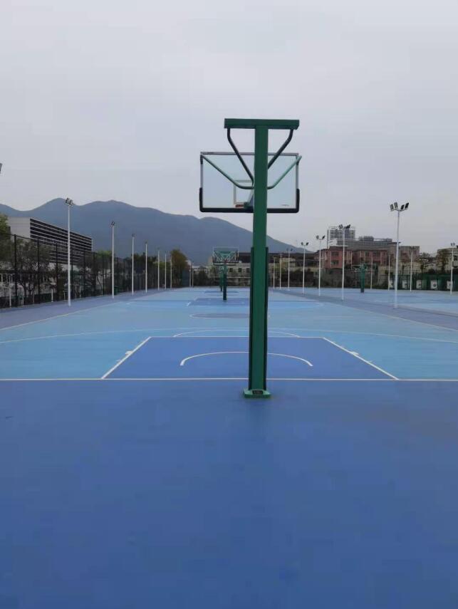 深圳技術(shù)大學籃球場施工案例